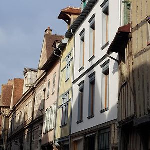 Appart'Hotel Sainte Trinite Troyes Exterior photo