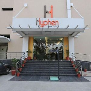 Hotel Hyphen Premier Meerut Exterior photo