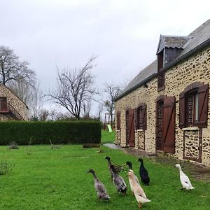 Maison Moomoons Hotel Vaubadon Exterior photo