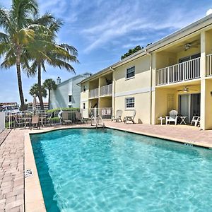 Treasure Island Escape Half-Mi To Sugar Sand! Appartement St. Pete Beach Exterior photo