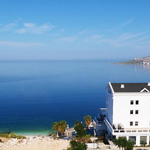 Beva Hotel Sarandë Exterior photo