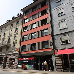 Red- Elephant Hotel Zürich Exterior photo