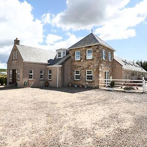 Joivy Greenknowes Estate - Retreat With Garden, Parking And Hot Tub Appartement Kelty Exterior photo