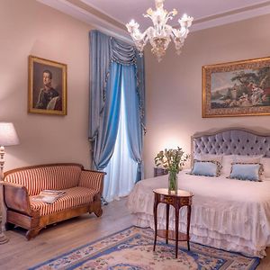 Palazzo Cavagna Sangiuliani Bed and Breakfast Bereguardo Exterior photo