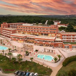 Hotel Albatros Plava Laguna Poreč Exterior photo