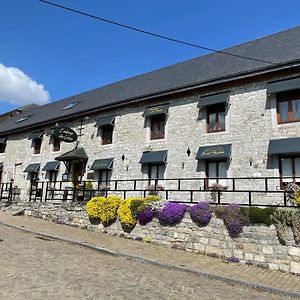 Auberge Des Cretes Hotel Falmignoul Exterior photo