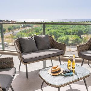 Sunlit Balcony And Coastal Charm By Sea N' Rent Appartement Naharia Exterior photo