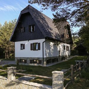 Timber Valley Appartement Plitvička Jezera Exterior photo