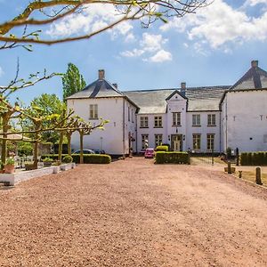 Kasteel Baexem Bed and Breakfast Exterior photo