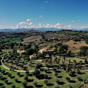 La Monteduccia Bed and Breakfast Ostra Vetere Exterior photo