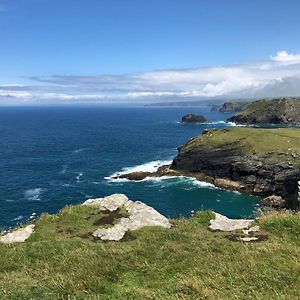 Picture Perfect Cottage In Rural Tintagel Exterior photo