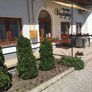 Kereszturi Vendeghaz Bed and Breakfast Bodrogkeresztur Exterior photo