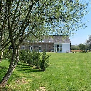 Chantella Bed and Breakfast Saint-Mars-sur-la-Futaie Exterior photo