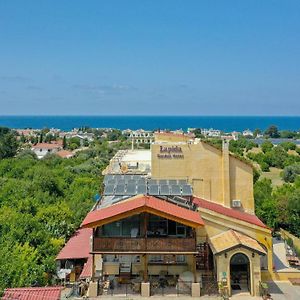 Lapida Garden Bed and Breakfast Girne Exterior photo