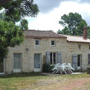 La Gauviniere Bed and Breakfast Liez Exterior photo