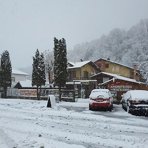 Stai Za Gosti Toni Hotel Ribaritsa Exterior photo