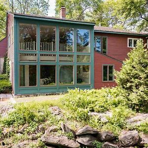 River House In The Heart Of Middlebury Appartement Exterior photo