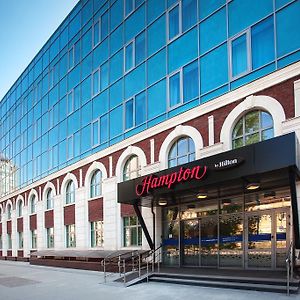 Hampton By Hilton Samara Hotel Exterior photo