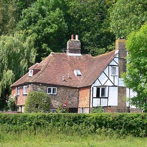 Strand House Bed and Breakfast Winchelsea Exterior photo