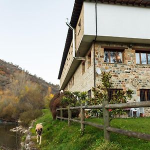 Hostal Restaurante Ventasierra Hotel Valdoré Exterior photo