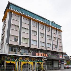 Oyo 90251 Hotel Malaysia Sibu Exterior photo