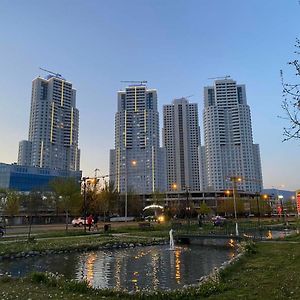 Merdz Spa & Fitness Sky Apartment Skopje Exterior photo