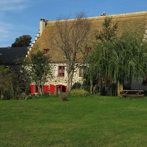 La Chaumiere D'Alambre Bed and Breakfast Moudeyres Exterior photo