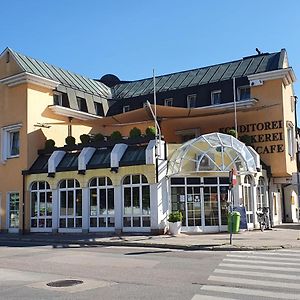 Pension Mueller Gartner Hotel Groß-Enzersdorf Exterior photo