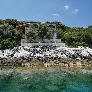 Awesome Home In Osobjava With House Sea View Sreser Exterior photo