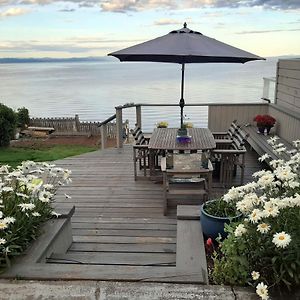 Oceanfront Paradise Appartement Comox Exterior photo