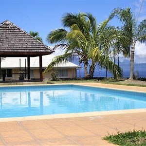 Tahiti - Fare Makilea Villa Punaauia  Exterior photo