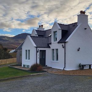 An Cnoc Bed & Breakfast Bed and Breakfast Staffin Exterior photo