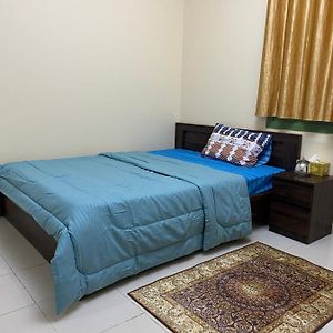 Entire Studio Flat In Sharjah. Appartement Exterior photo