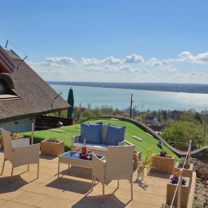 Ferenc Vendeghaz Hotel Tihany Exterior photo