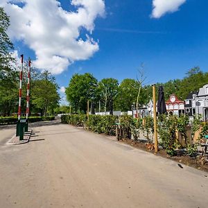 EuroParcs Het Amsterdamse Bos Hotel Amstelveen Exterior photo