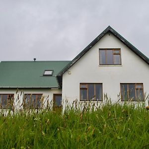 Eystri-Solheimar Hotel Vík Exterior photo