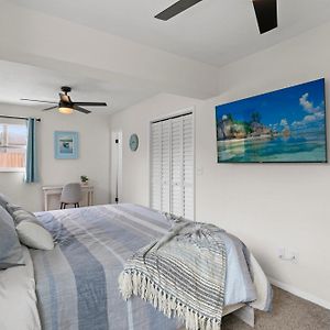 Bliss On The Bay Villa Bay Pines Exterior photo