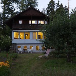 Hausteil In Einer Waldlichtung Im Stadtwald Appartement Zürich Exterior photo