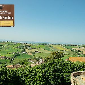 Casa Di Faustina Bed and Breakfast Corinaldo Exterior photo