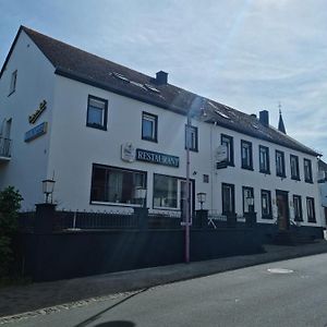 Gasthaus Schuermann Hotel Üdersdorf Exterior photo