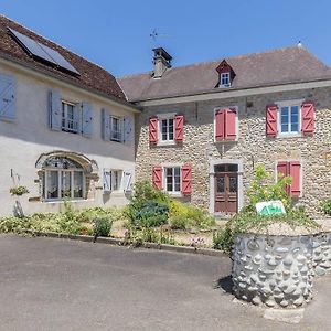 La Grange De Georges Bed and Breakfast Lay-Lamidou Exterior photo