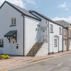 The Bear Appartement Usk Exterior photo