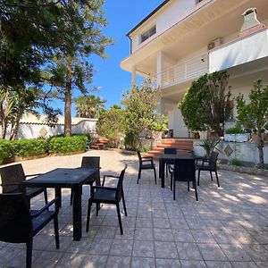 200M From The Sea - Large Private Patio With Bbq Villa Triscina Exterior photo