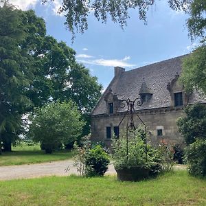 La Forge De La Coudraie Bed and Breakfast Pleugueneuc Exterior photo