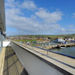 The Penthouse Appartement West Bay Exterior photo