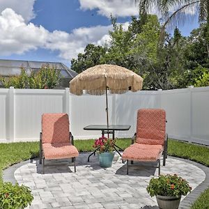 Relaxing Tampa Abode With Screened Lanai And Pool Villa Exterior photo