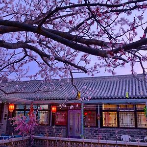 Beijing Badaling Great Wall Caos Courtyard Hostel 1Vip Service 2Ancient Style Chinese Yard 3 Only 15 Minutes Walk To The Badaling Great Wall 4 Be Your Free Advisor 5 Offer Private Guided Tour 6 Experience Local Food And Culutre Yanqing Exterior photo