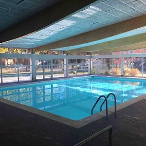 Appart. Lumineux Pour 4Pers. Avec Piscine Chauffee Appartement Saint-Laurent-du-Jura Exterior photo