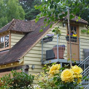 Pinecroft Barn - Relax & Unwind! Appartement Storrington Exterior photo