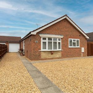 Cedar Drive, Holbeach - 1 To 4 - Self Catering Villa Exterior photo